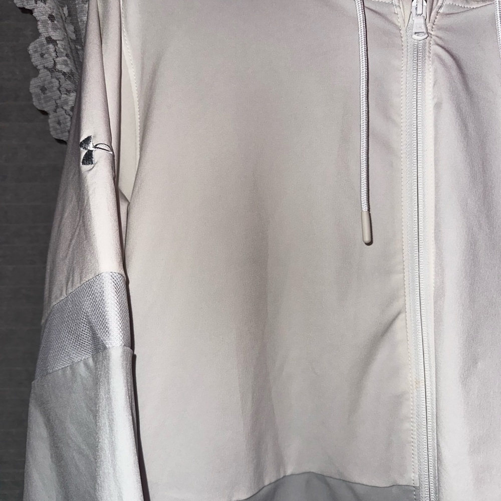 Jacket - Picture 2 of 4